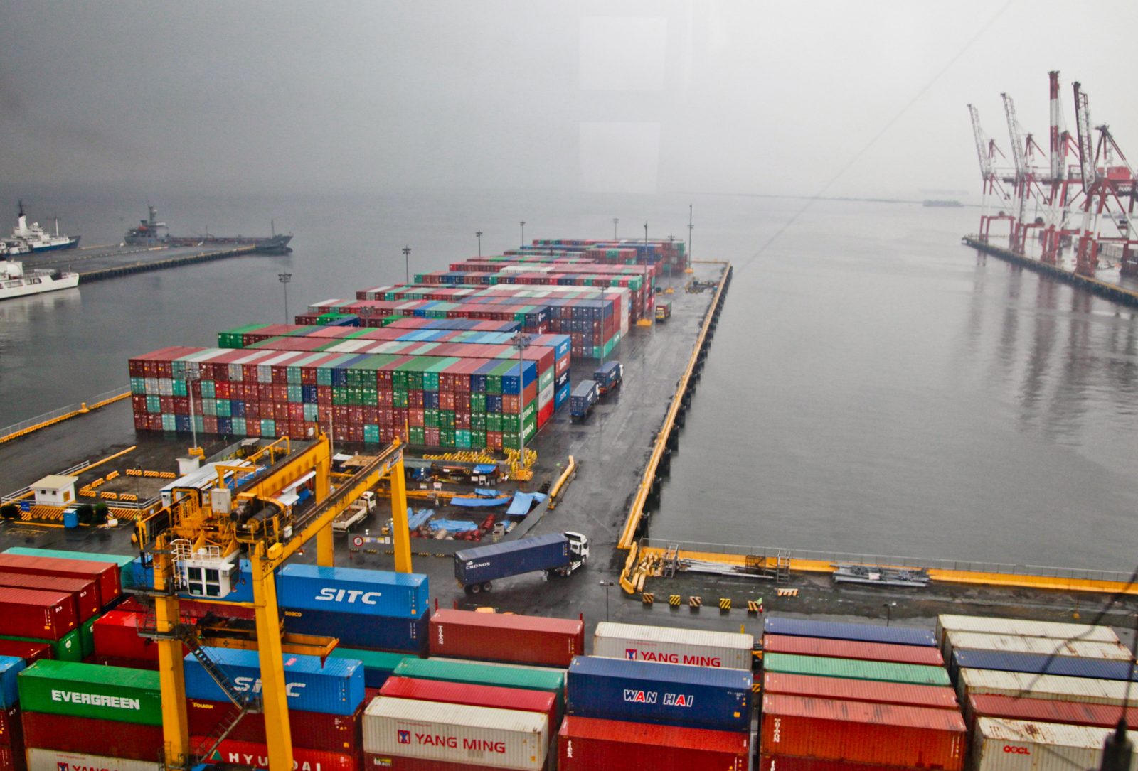 Illustration for the article SBLC Practical Cases in International Trade – Standby Letter of Credit Issued by Swift MT760